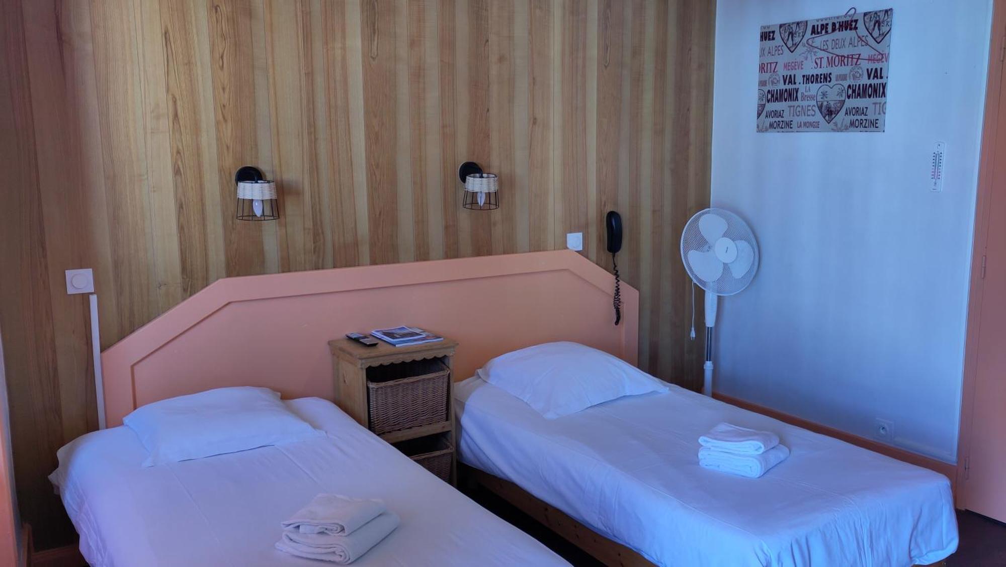 Hotel Le Colibri إيكس ليه با المظهر الخارجي الصورة